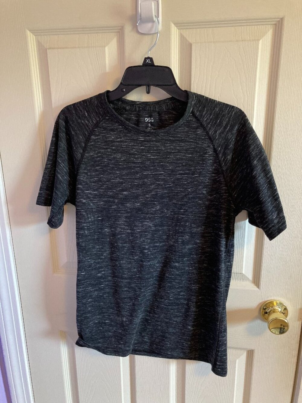 Men's DSG Performance Athletic Workout T Shirt Size Small Black